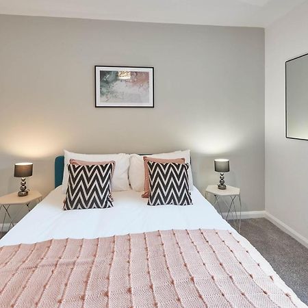Host & Stay - Endeavour Apartments Whitby Buitenkant foto